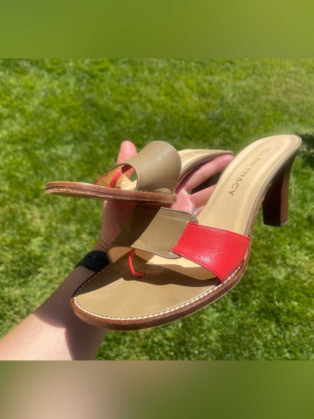 Ellen Tracy thong sandals featuring a tan and red leather upper with a block